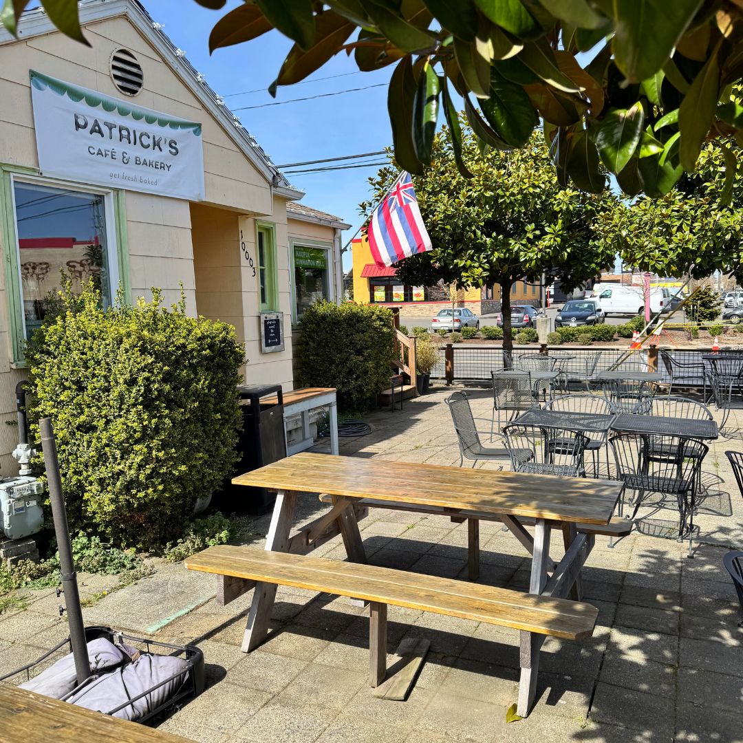 Patrick's Cafe & Bakery