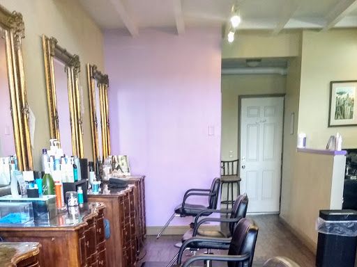 Emerson Salon