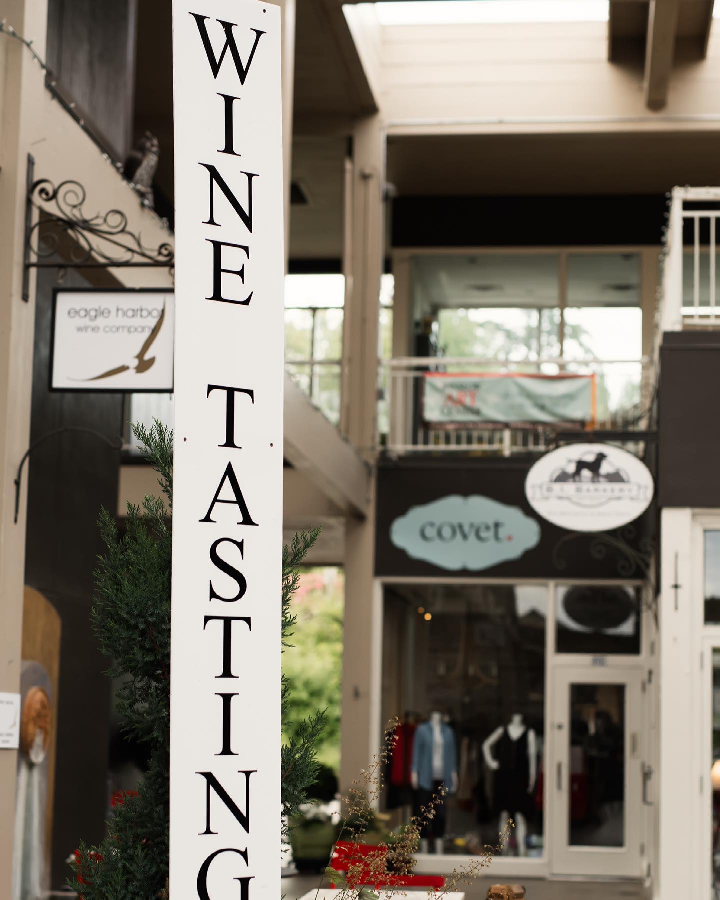 Eagle Harbor Wine Company