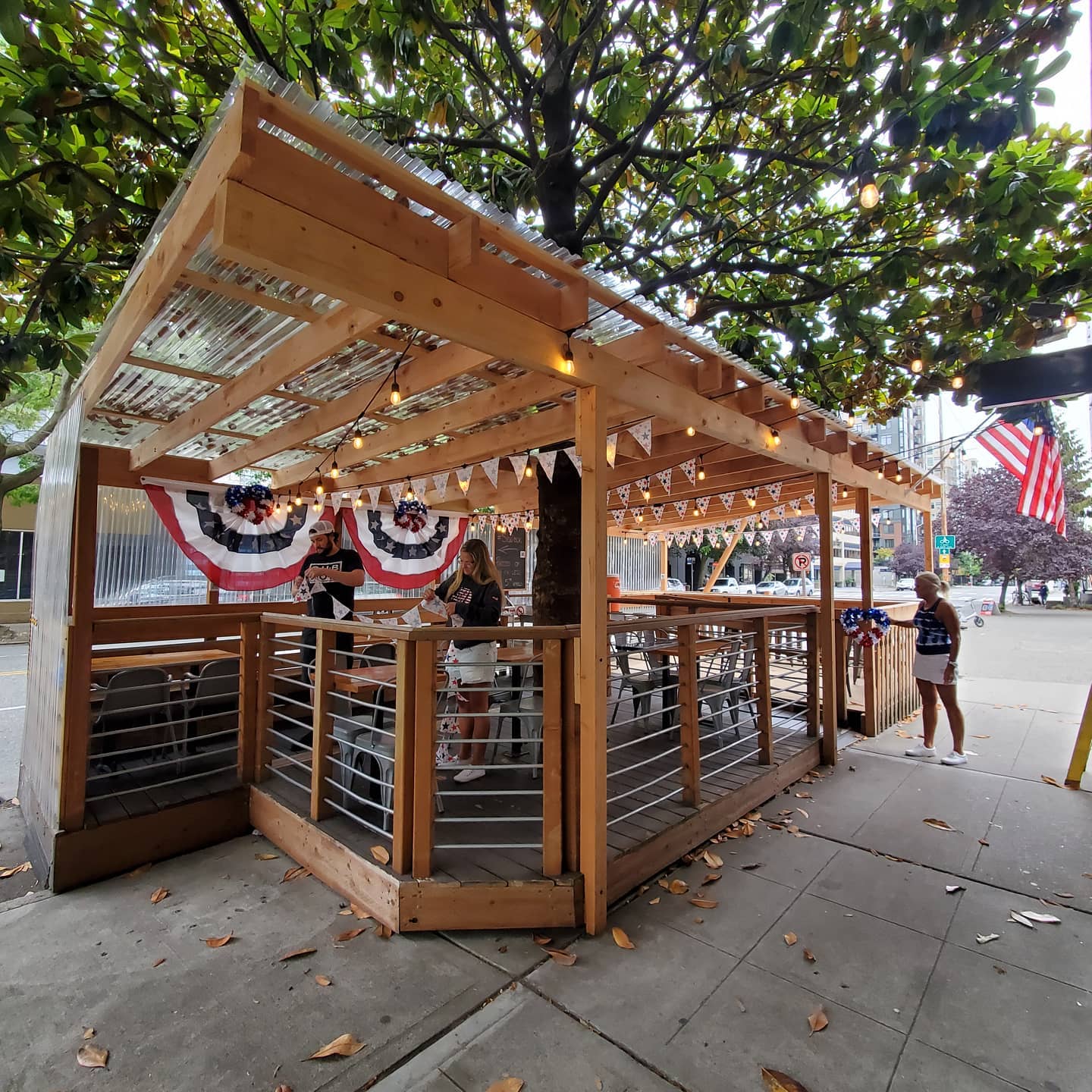 Some Random Bar