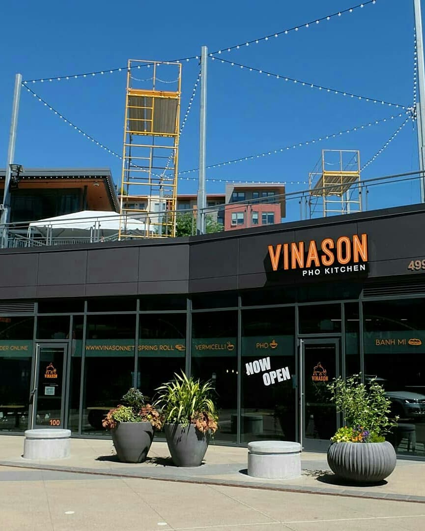 Vinason Pho & Grill