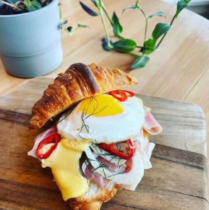 Crumby Sandwiches