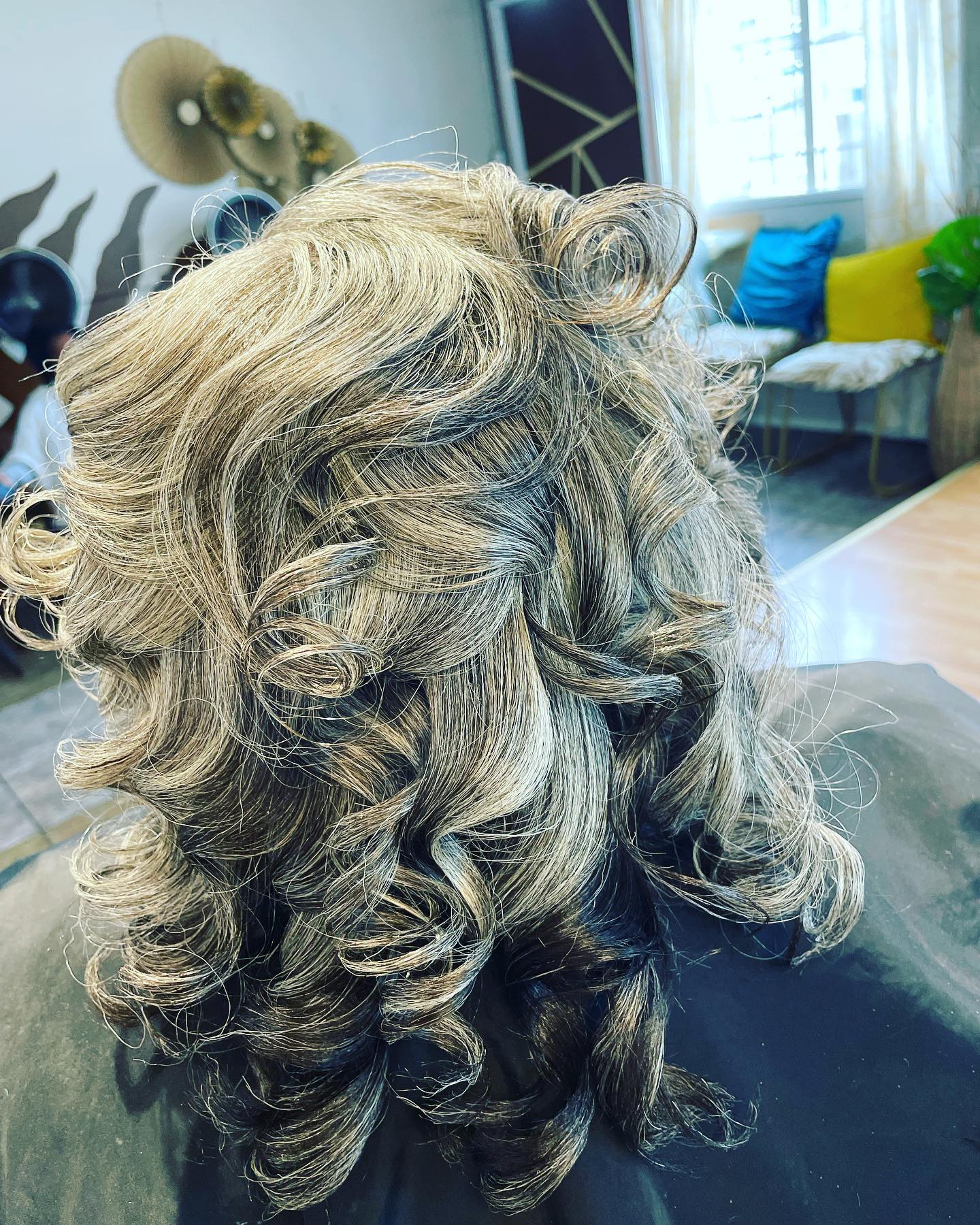 Life's Salon