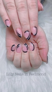 Lilly Nails