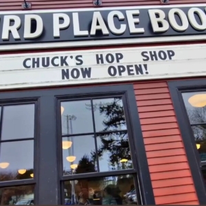 The exterior of Chuck's Hop Shop in Seward Park