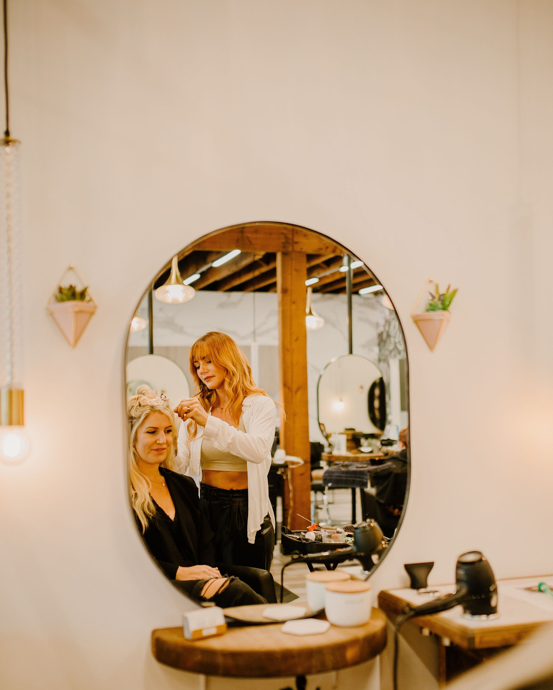Dolce Salon