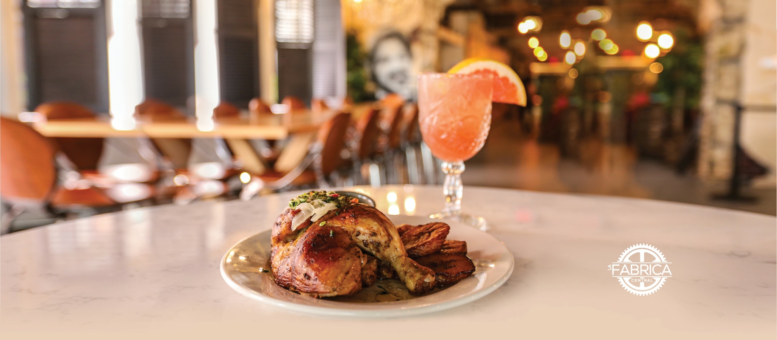Food and a drink from La Fábrica Central