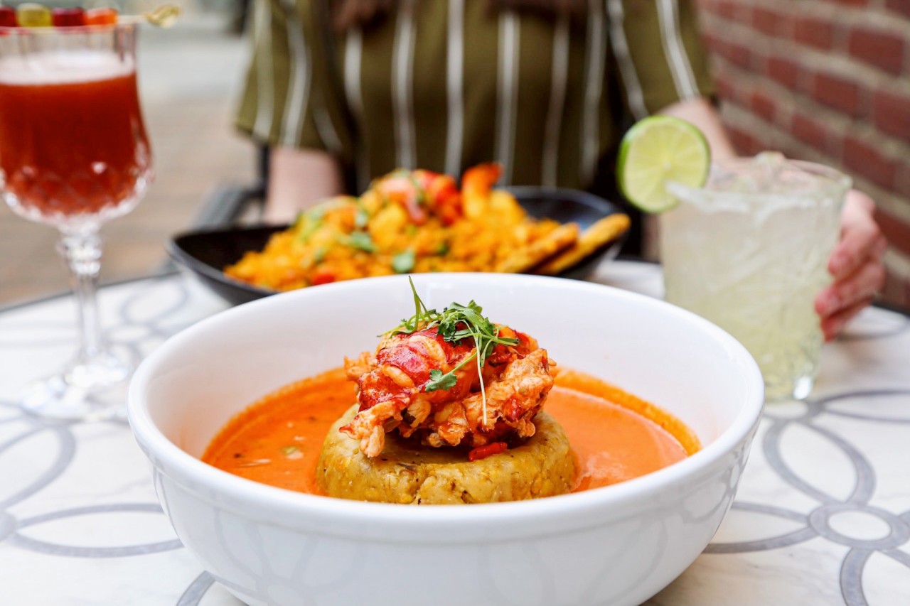 Food from La Fábrica Central