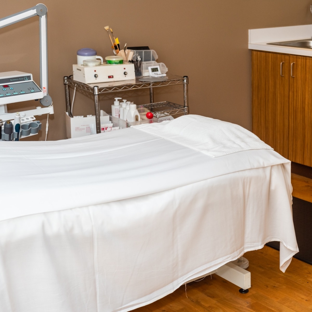 The treatment room at L'Mu Salon
