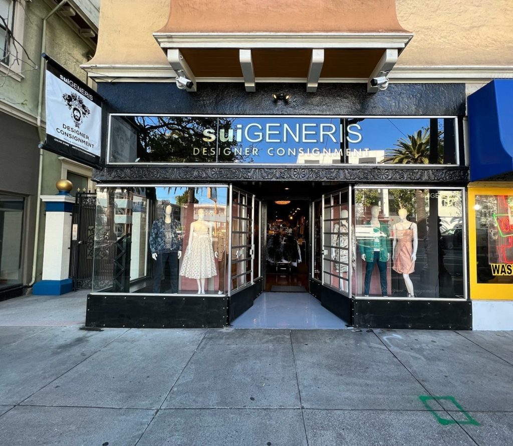 The exterior of Sui Generis Designer Consignment