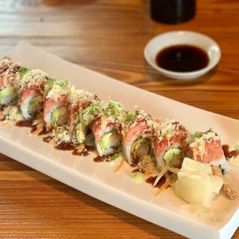 tokyo japanese restaurant sushi dish