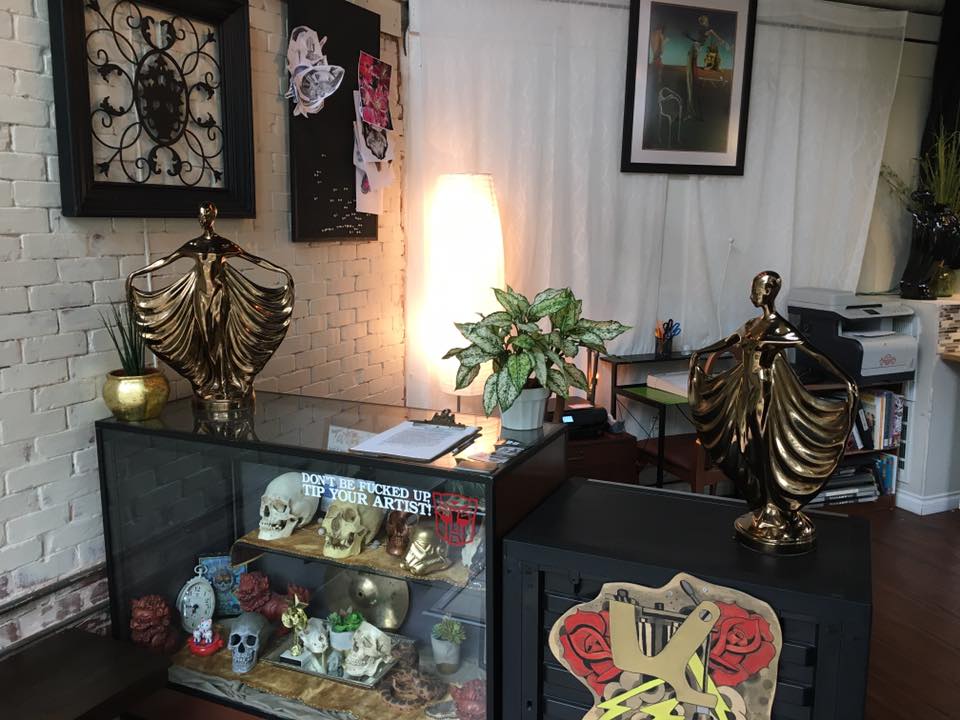 The check-in desk at Dark Horse Tattoo