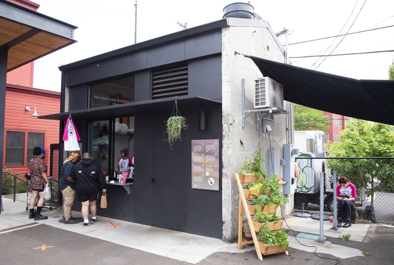 Exterior of food stand