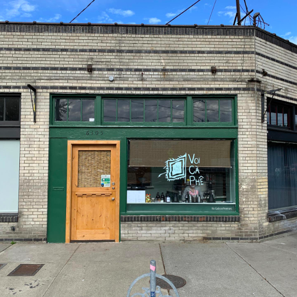 Voi Ca Phe's storefront
