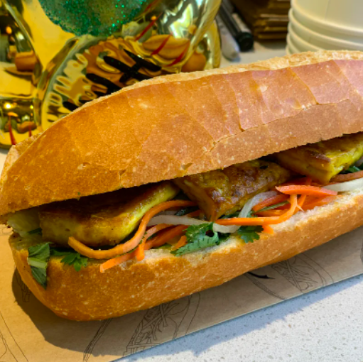 A tofu banh mi