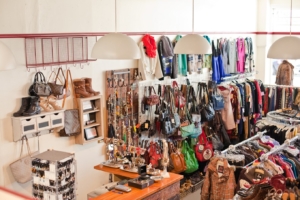 Labels Consignment