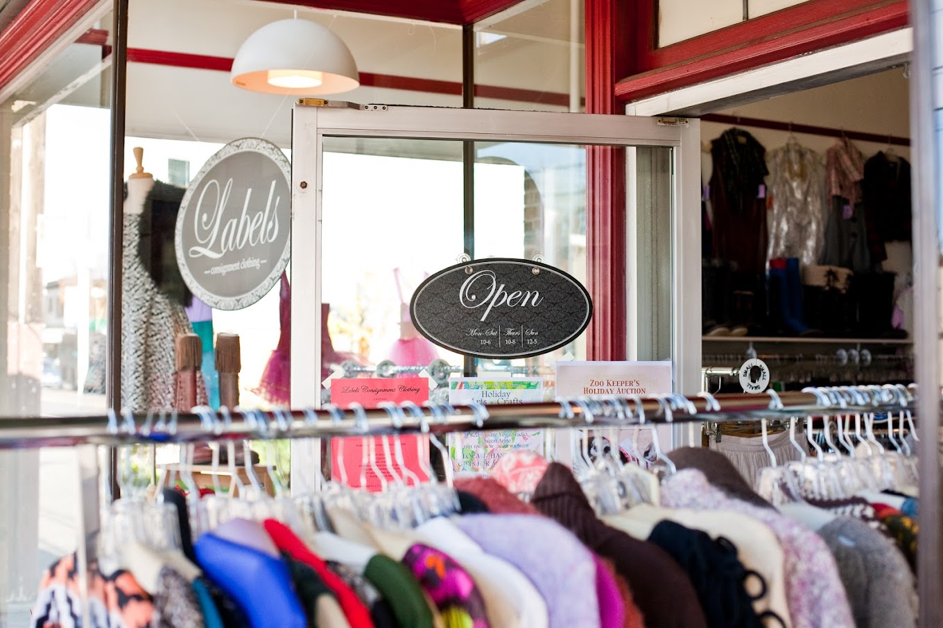Labels Consignment