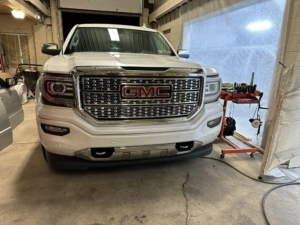 Mechas Auto Body