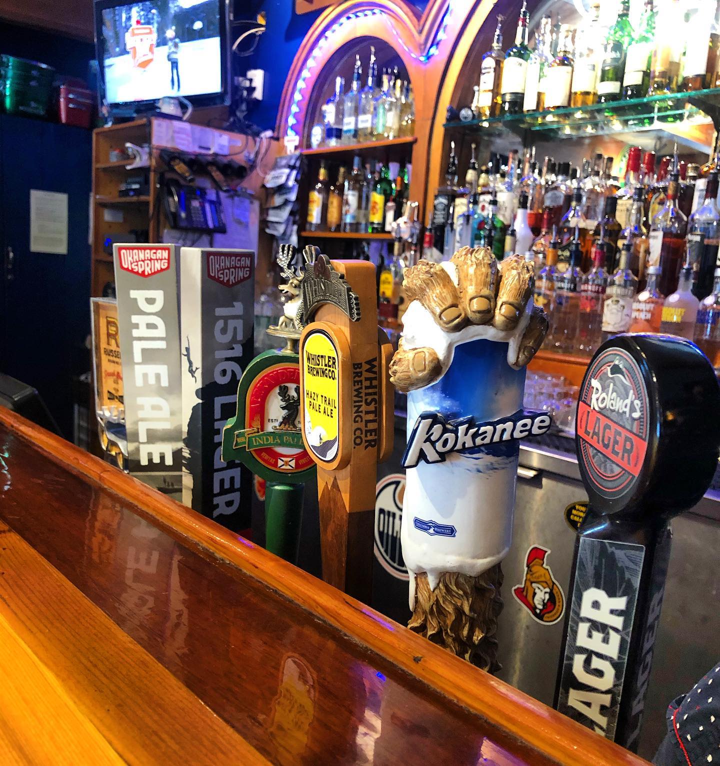 Roland's Creekside Pub