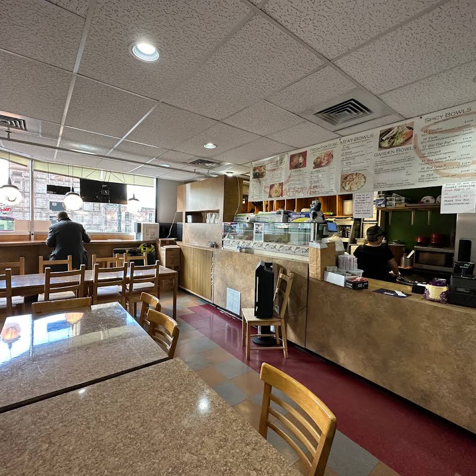 Red Bowls Restaurant - Interior