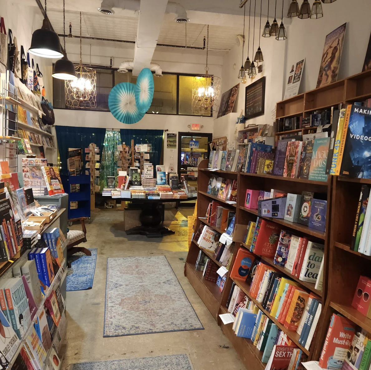 Loyalty Bookstores
