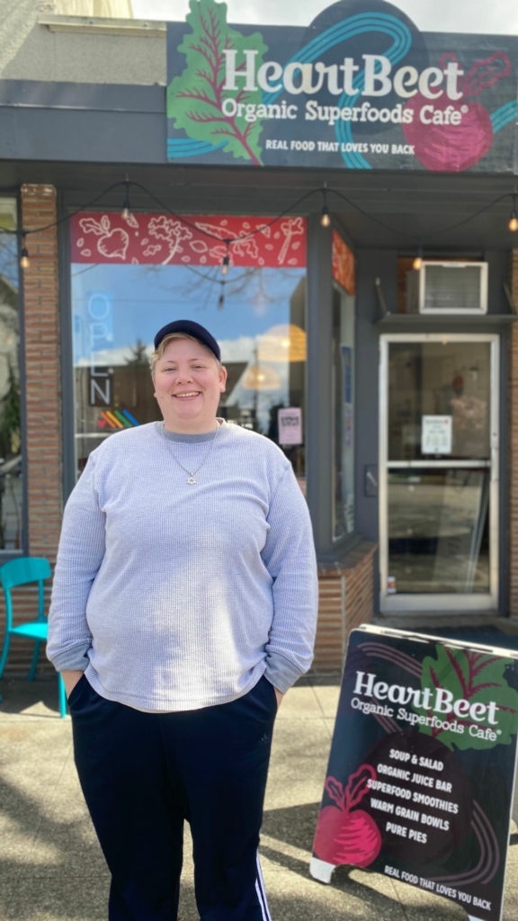 Business Spotlight: HeartBeet Organic Superfoods Cafe
