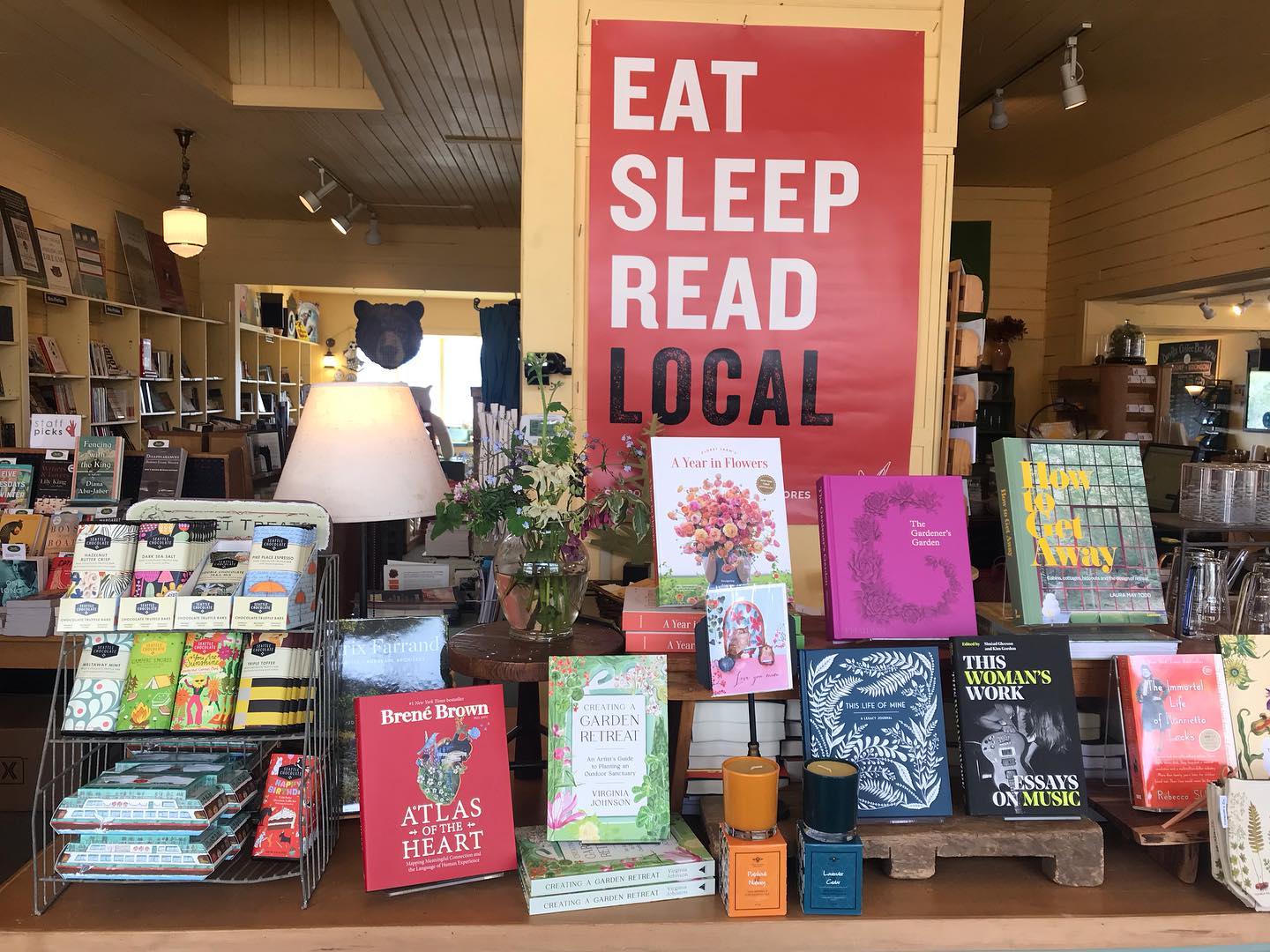 Darvill's Bookstore book display