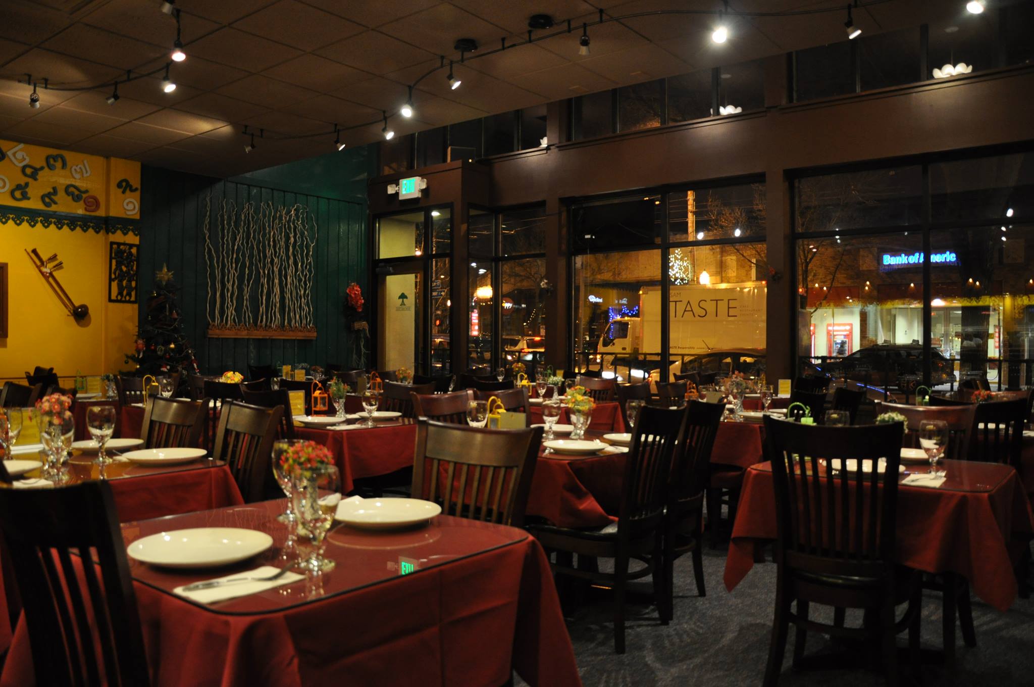 Rom Mai Thai Seattle