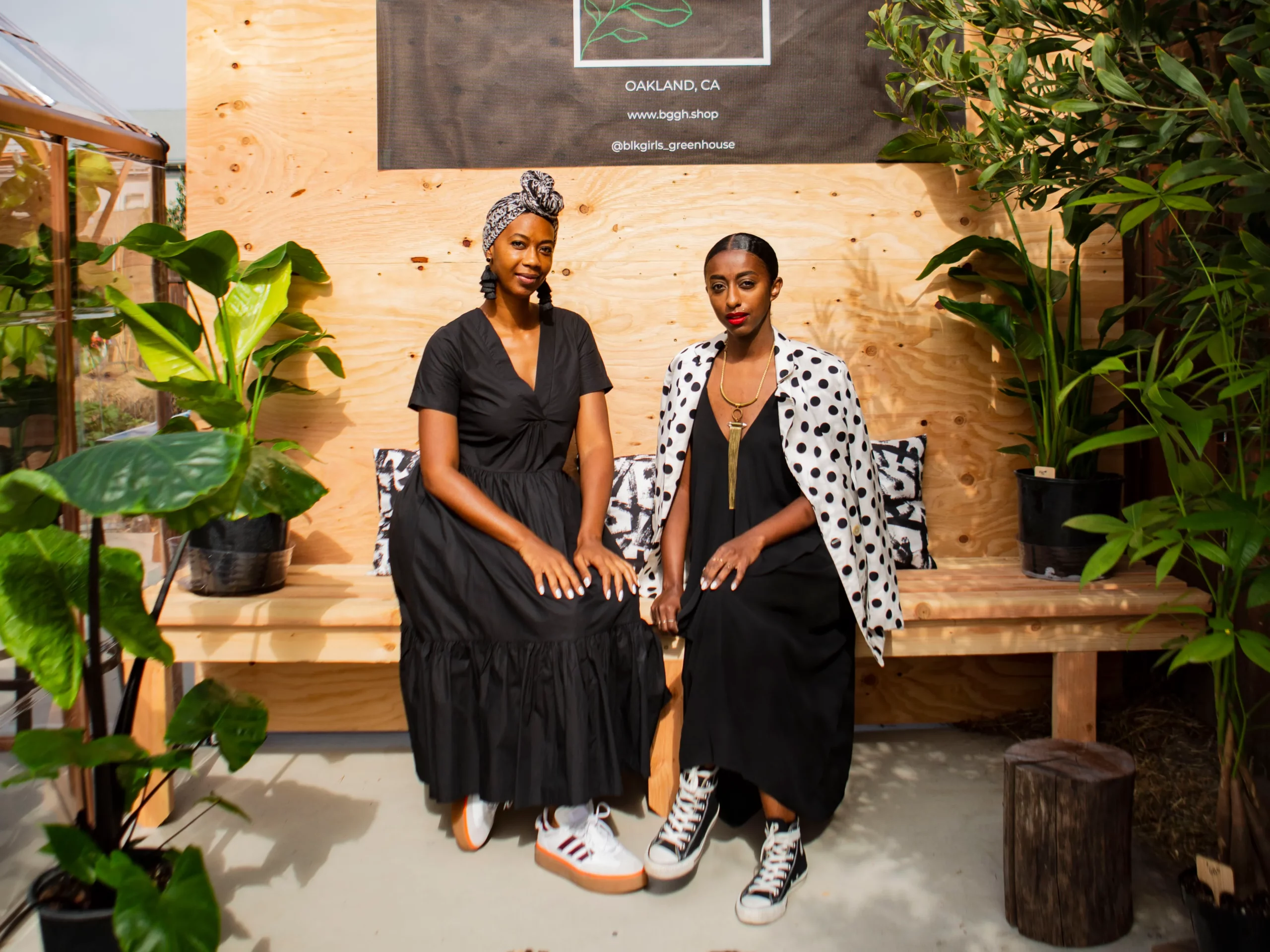 Blk Girls Green House sister photo