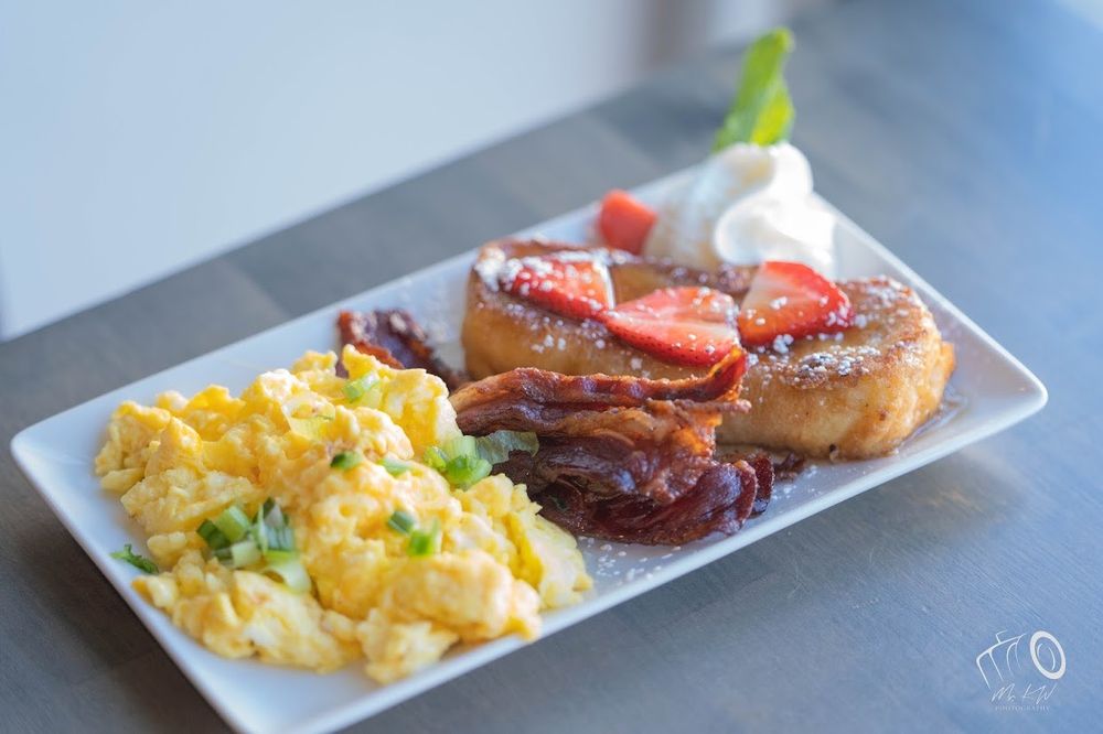 toast cafe breakfast