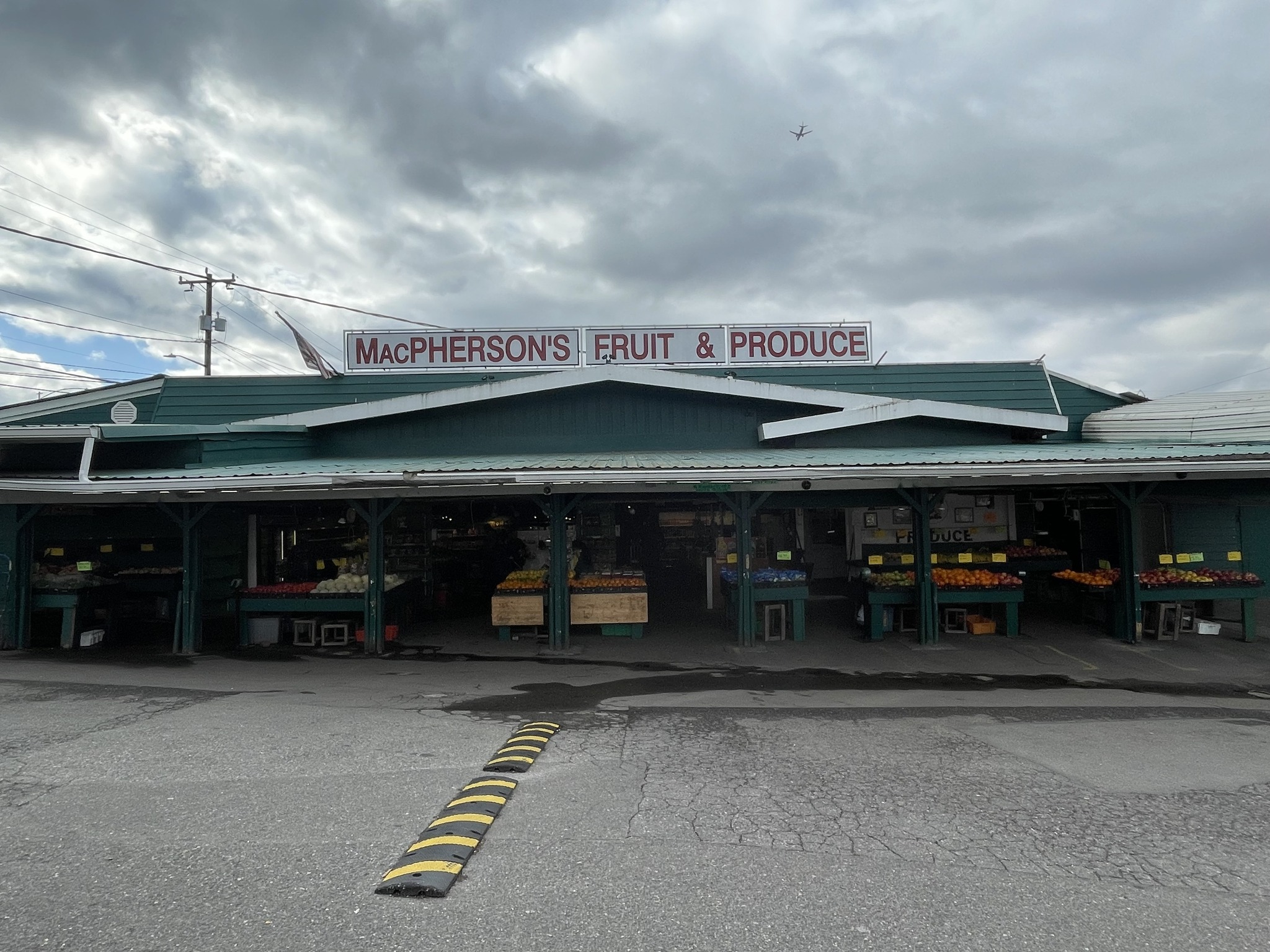 MacPherson's Fruit & Produce