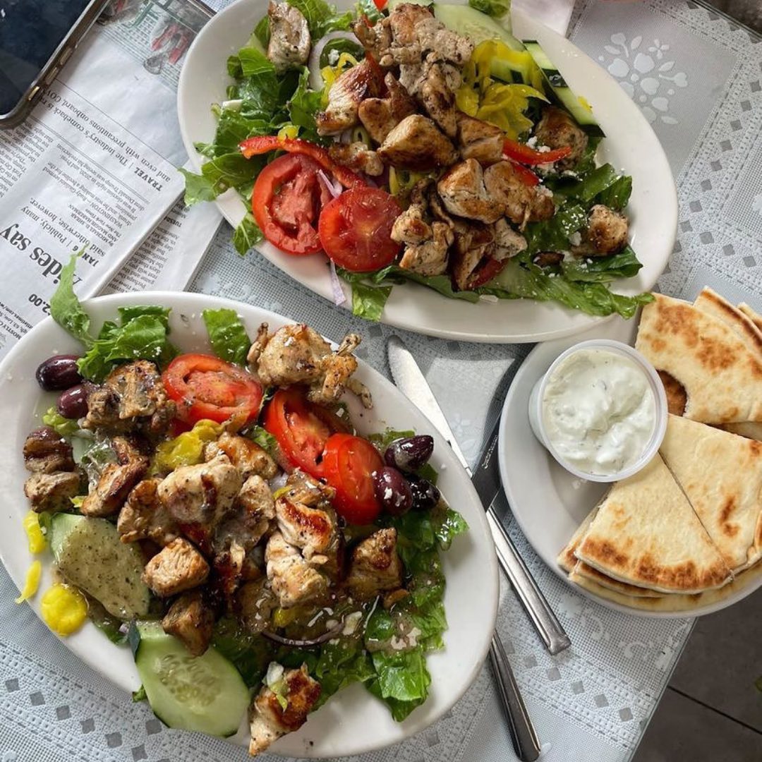 Niko's Gyros plates