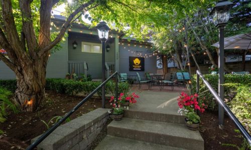Hanuman Thai Cafe Kirkland - Feature